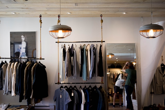 Fashion & Clothing