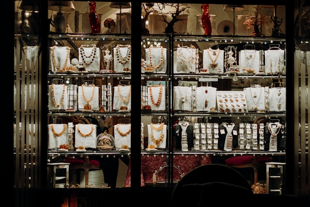 Jewelry & Accessories